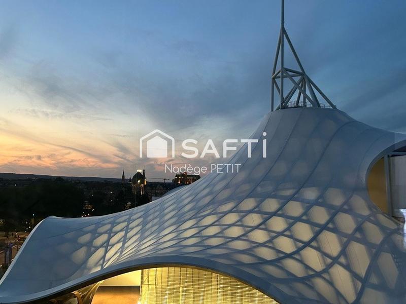 Duplex - 84 m² - 4 pièces