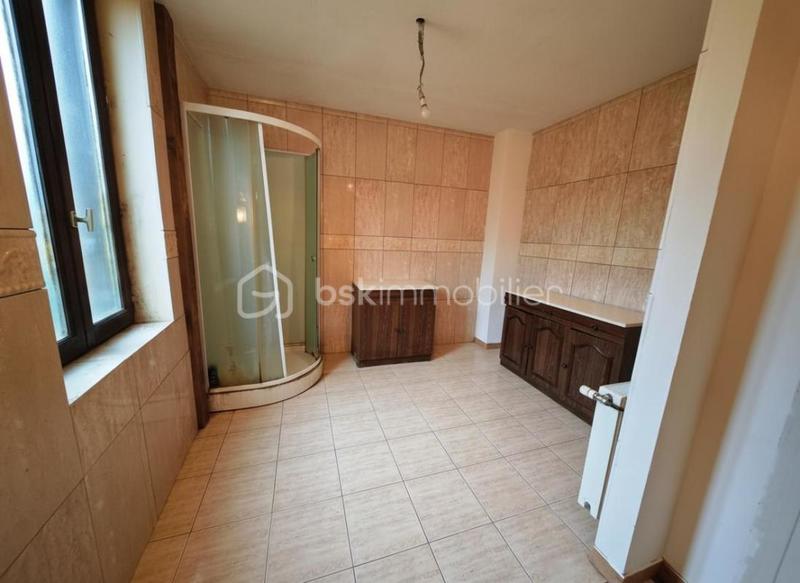 Maison - 155 m² - 10 pièces