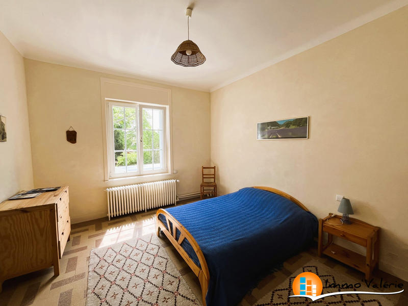 Maison - 761 m² - 16 pièces