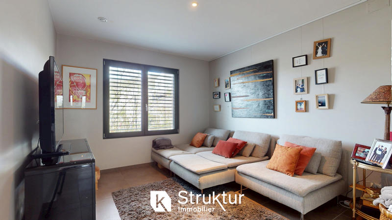 Villa - 280 m² - 9 pièces