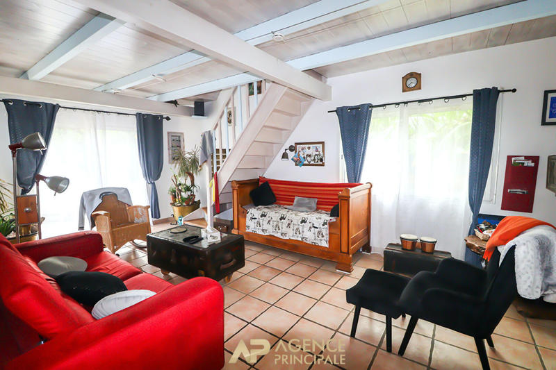 Maison - 138 m² - 5 pièces