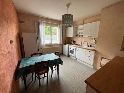 Appartement - 74 m² - 3 pièces