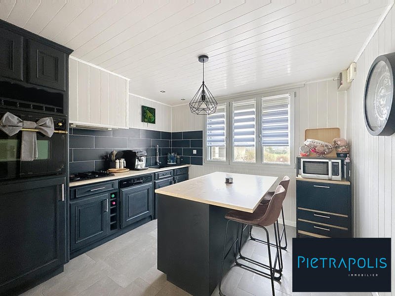 Maison - 107 m² - 5 pièces