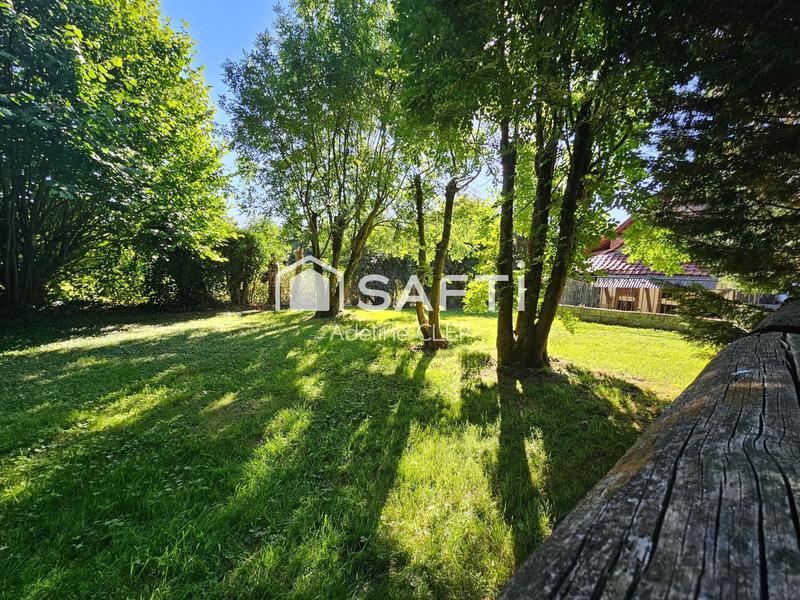 Maison - 187 m² - 8 pièces