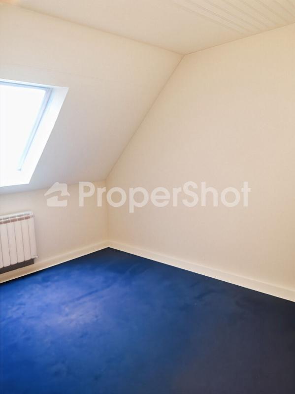 Maison - 95 m² - 6 pièces