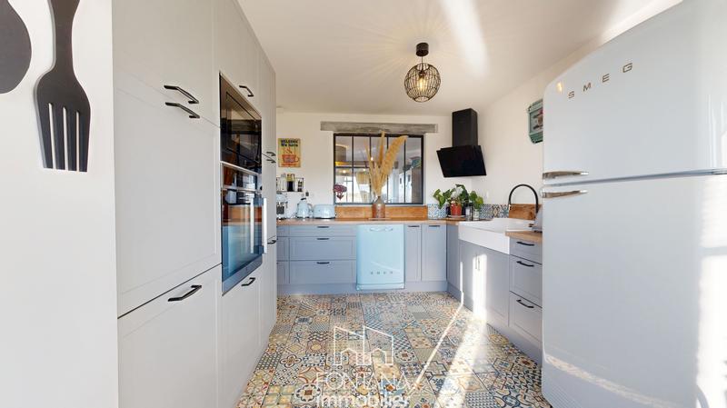 Maison - 157 m² - 7 pièces