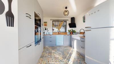 Maison - 157 m² - 7 pièces