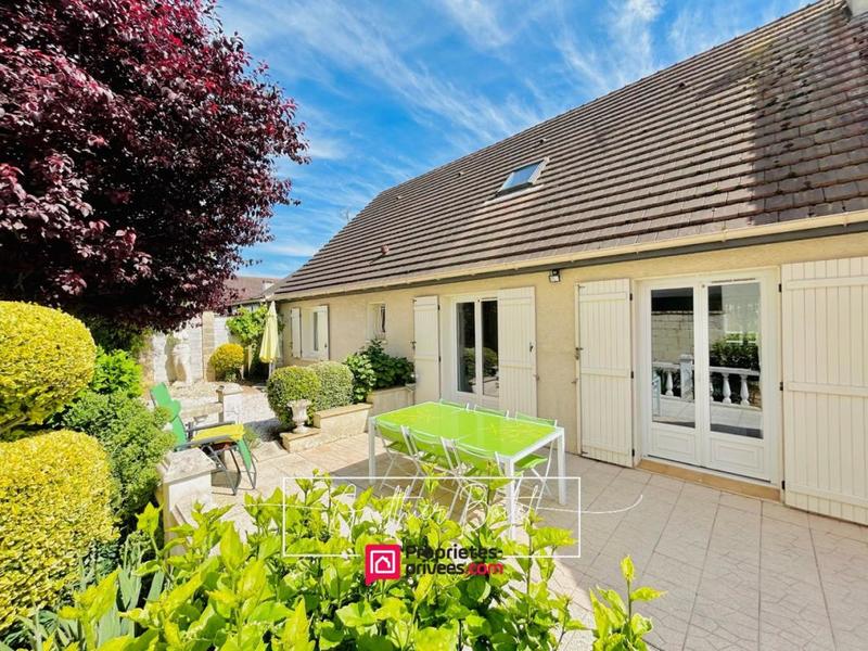 Maison - 152 m² - 7 pièces