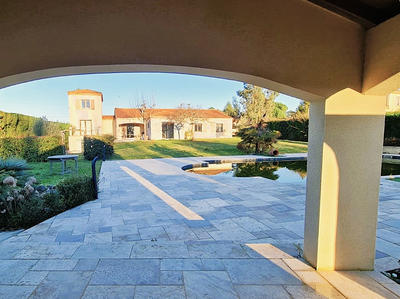 Maison - 161 m² - 8 pièces