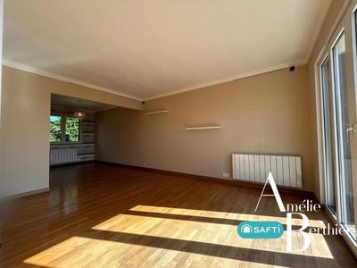 Maison - 115 m² - 4 pièces