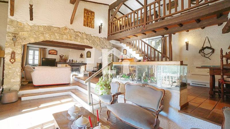 Villa - 157 m² - 5 pièces