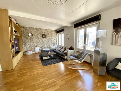 Appartement - 187 m² - 8 pièces