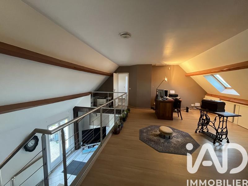 Maison - 170 m² - 8 pièces