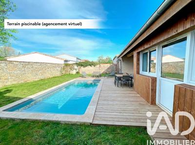 Maison de village - 202 m² - 6 pièces