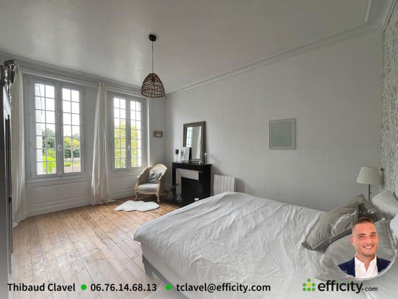 Maison - 240 m² - 6 pièces