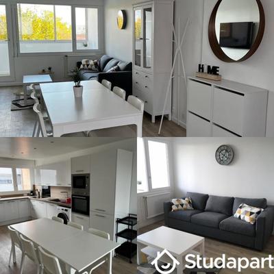 Chambre - 10 m² - 1 pièce