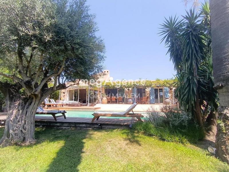 Villa - 170 m² - 7 pièces
