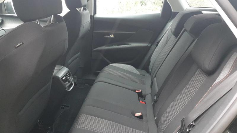 Peugeot 3008 II 1.6 BlueHDi 120 Active