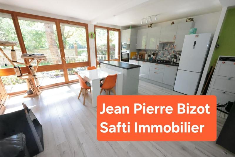 Appartement - 77 m² - 4 pièces