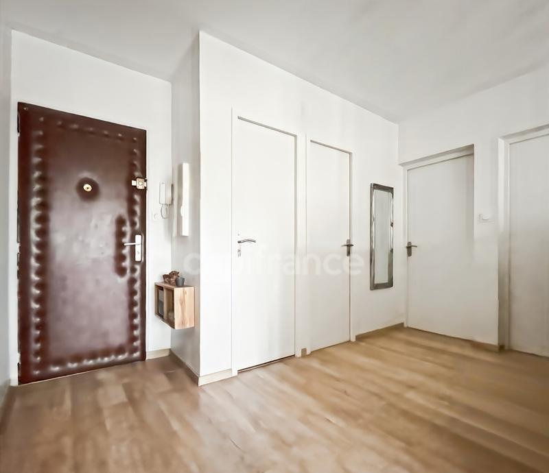 Appartement - 74 m² - 4 pièces