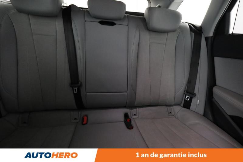 Audi A4 Avant 35 Tfsi Avus s tronic 7 150 ch