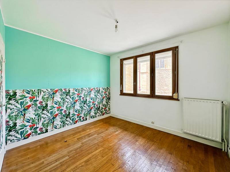 Maison - 95 m² - 4 pièces