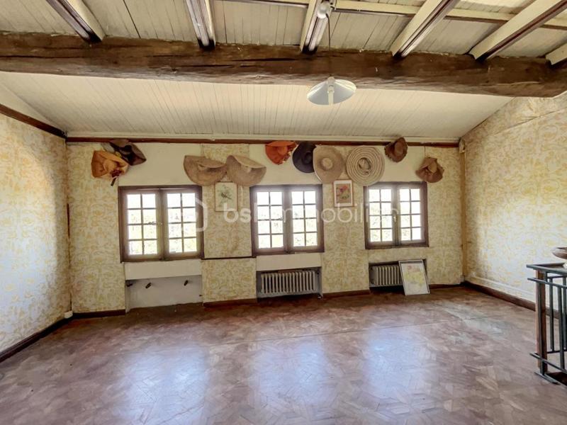 Maison ancienne - 155 m² - 9 pièces