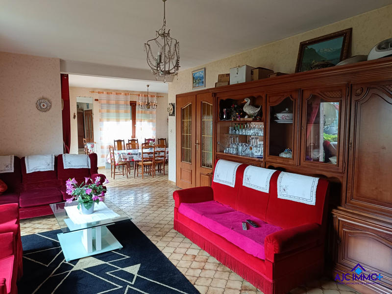 Maison - 133 m² - 4 pièces