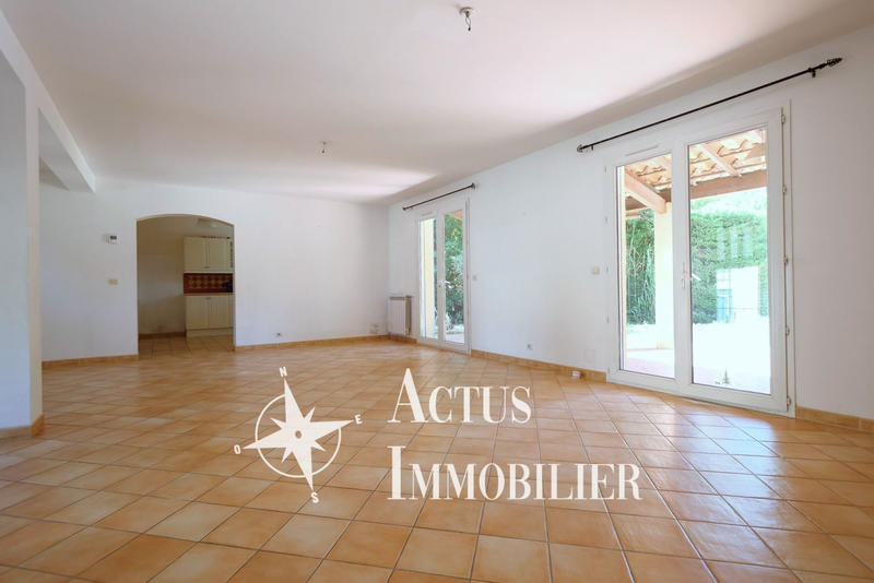 Maison - 148 m² - 6 pièces