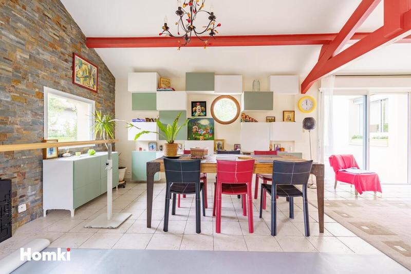 Maison - 125 m² - 7 pièces