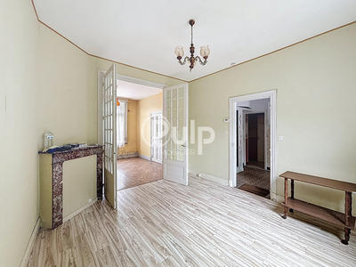 Immeuble - 106 m² - 6 pièces