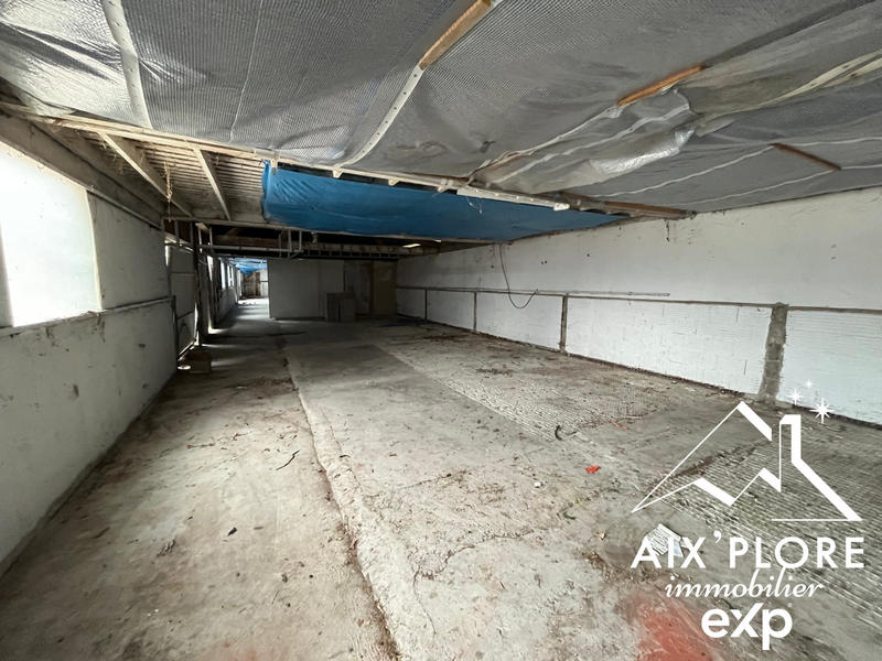 Maison - 180 m² - 6 pièces