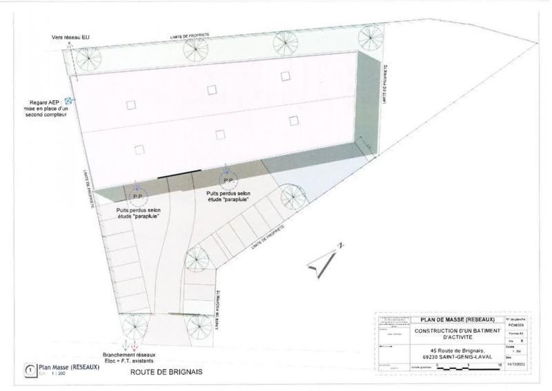 Local commercial - 740 m²