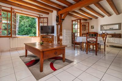 Maison - 145 m² - 6 pièces