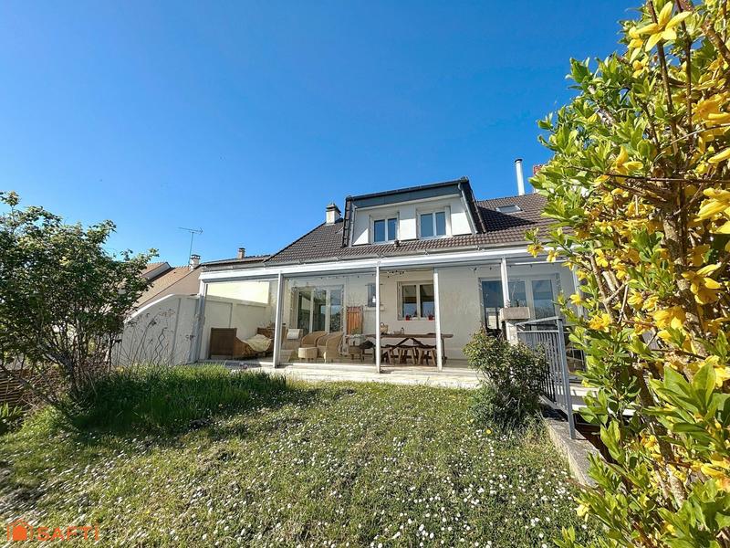 Maison - 149 m² - 6 pièces