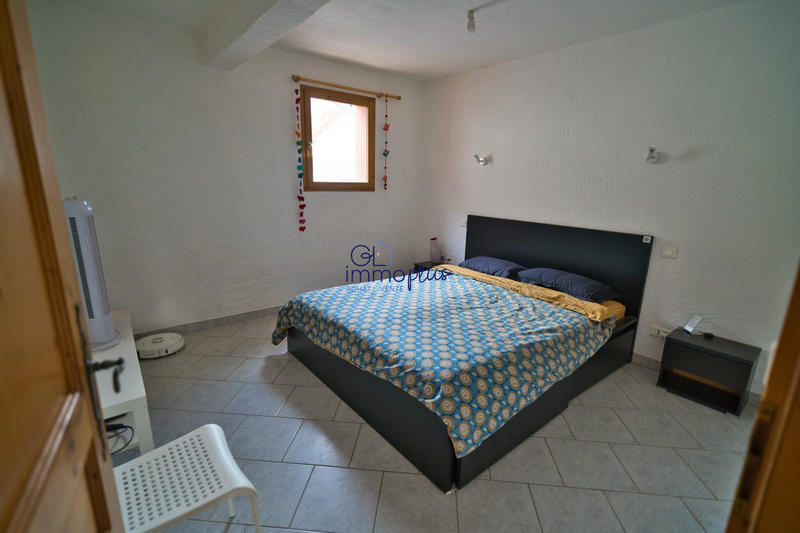 Maison traditionnelle - 202 m² - 8 pièces