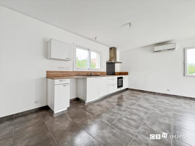 Maison contemporaine - 93 m² - 5 pièces