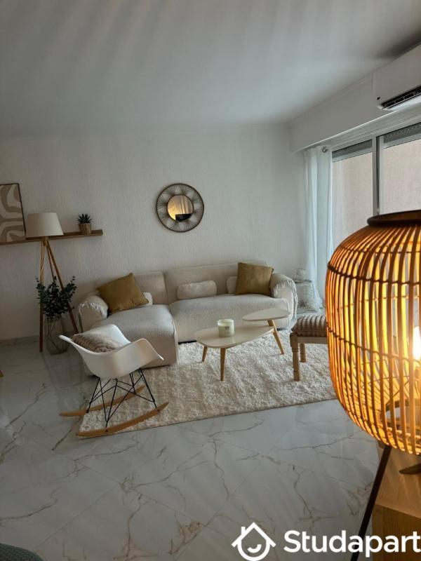 Appartement - 70 m² - 3 pièces