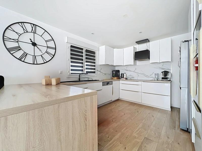 Maison contemporaine - 116 m² - 5 pièces