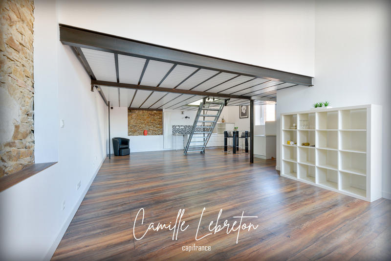 Maison - 92 m² - 5 pièces