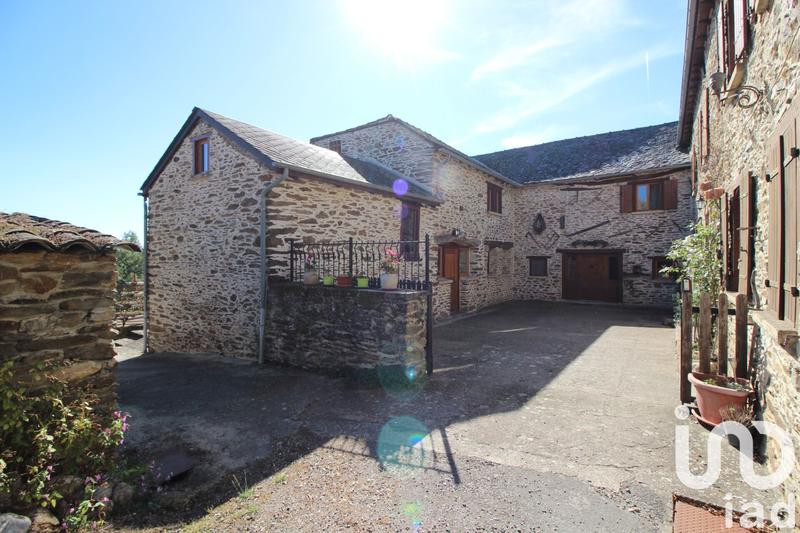 Maison de campagne - 372 m² - 9 pièces