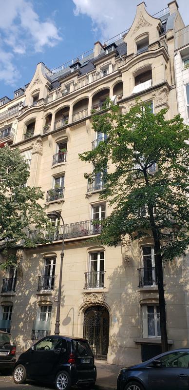 Appartement - 152 m² - 5 pièces