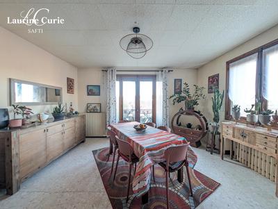 Maison - 133 m² - 5 pièces