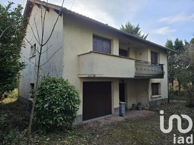 Maison - 143 m² - 5 pièces