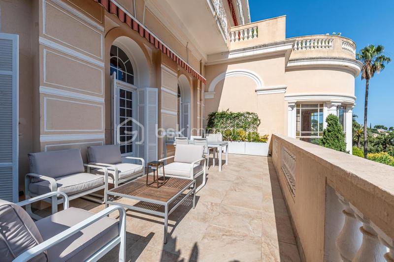 Duplex - 165 m² - 5 pièces