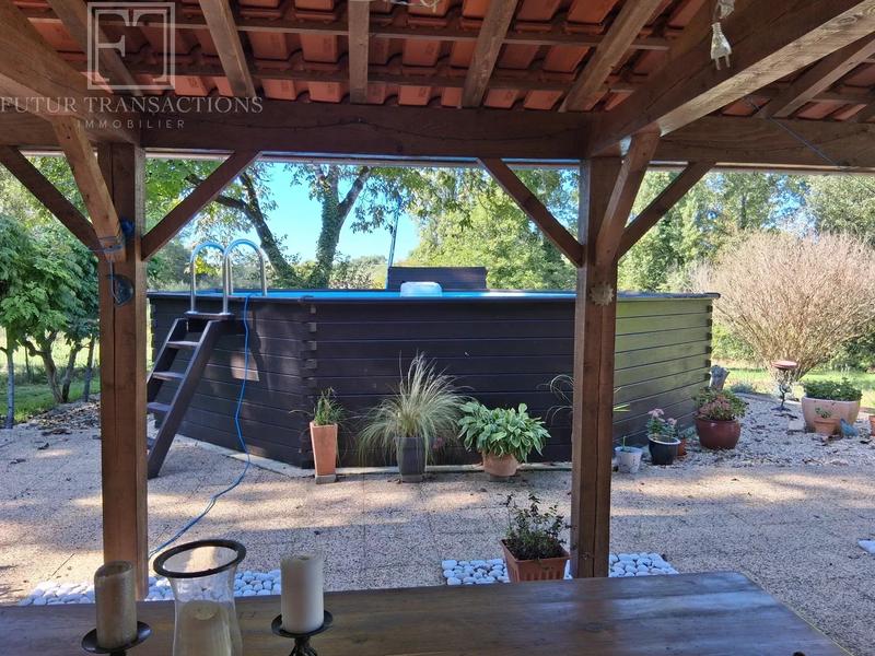 Maison - 145 m² - 6 pièces