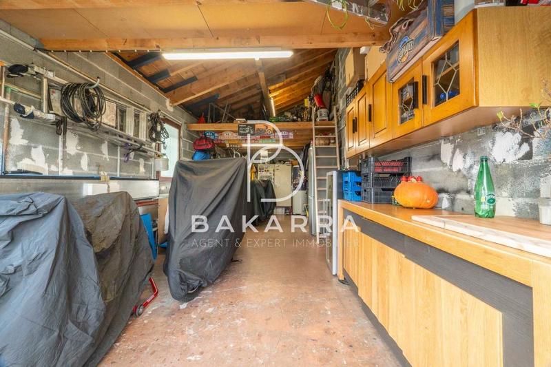 Maison - 184 m² - 6 pièces