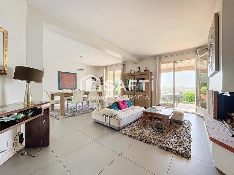 Maison - 172 m² - 6 pièces