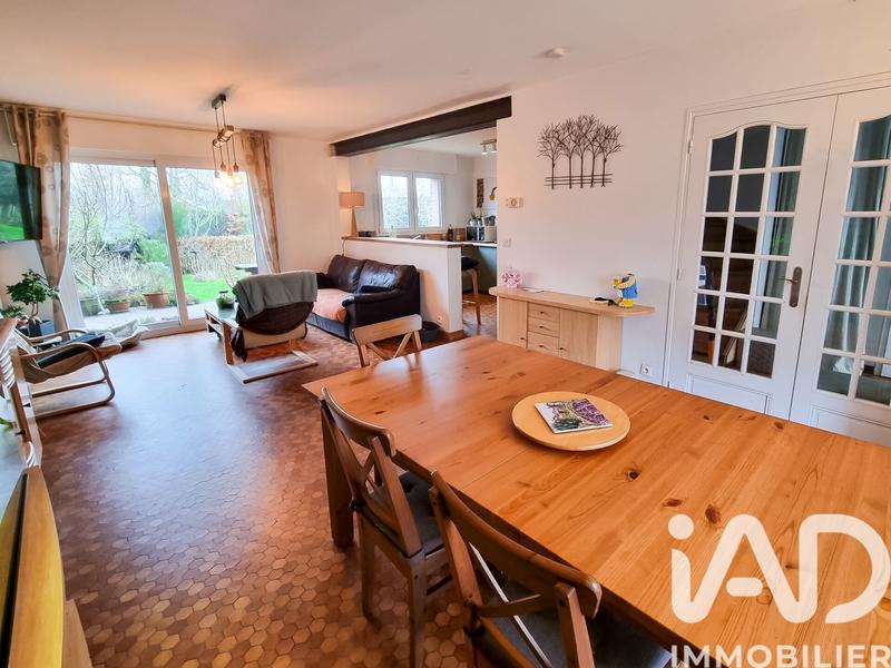 Maison - 94 m² - 5 pièces