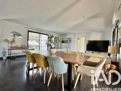 Maison - 136 m² - 6 pièces